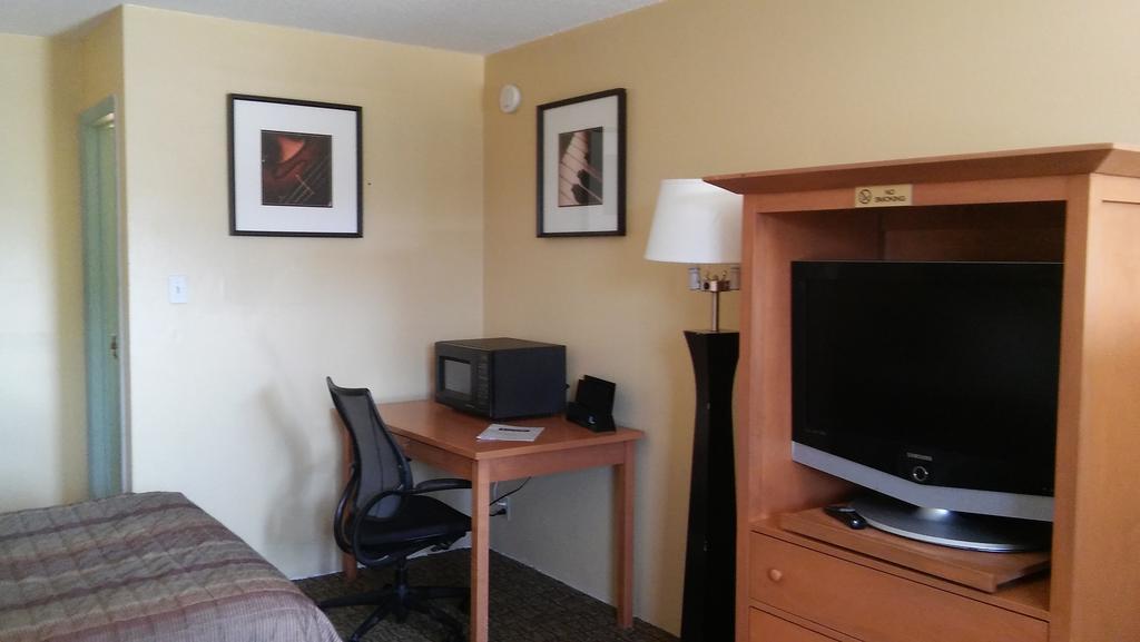 Studio Apartments Hotel 2*