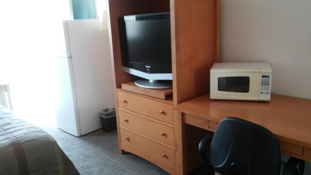 Studio Apartments Hotel Sterling